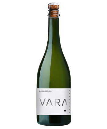 VARA Winery & Distillery Silverhead Brut NV is one of the best sparkling wines for 2024. 