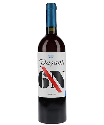 Pasaeli "6N" - 2023 is one of the best wines to gift, according to sommeliers. 