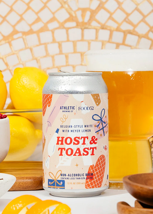 Made in collaboration with Amanda Hesser, Athletic Brewing's Host & Toast is a non-alcoholic Belgian-style wheat beer designed for holiday mixing. 