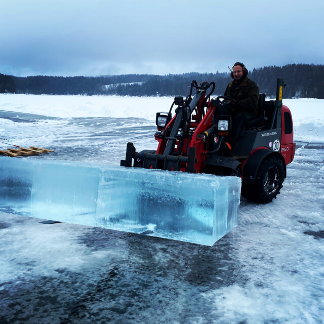 In Norway, Lake-Harvested Cocktail Ice Is an Old Business Making a Quiet Comeback