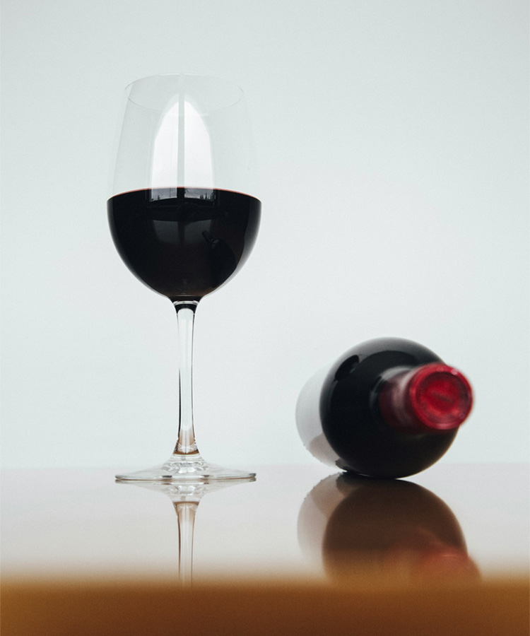 We Asked 15 Wine Pros: Which Red Wine Offers the Best Bang for Your Buck? (2025)