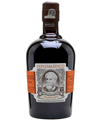 Diplomatico Mantuano is one of the best cheap rums for Daiquiris, according to bartenders. 