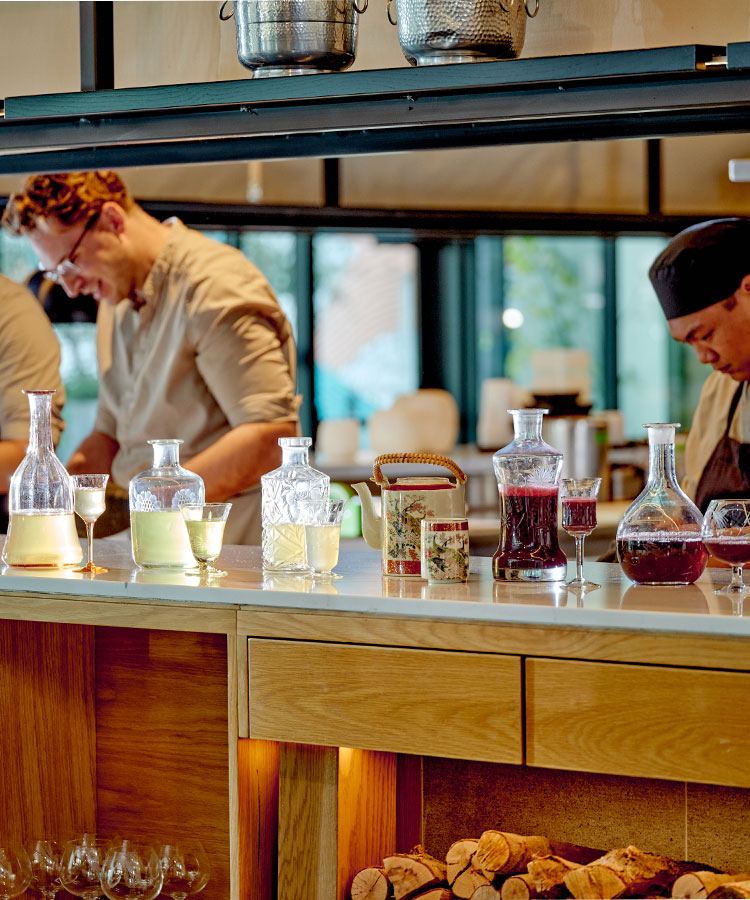 Transforming the Flavor and Texture of Dealcoholized Wines With Kato’s Austin Hennelly and Han Suk Cho