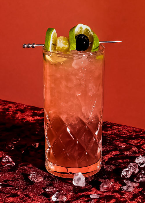 El Diablo is one of the best tropical cocktails to make without rum. 
