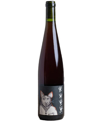 Domaine Rietsch ‘Quand le Chat n’est Pas La’ is one of the best wines for summer, according to wine pros. 