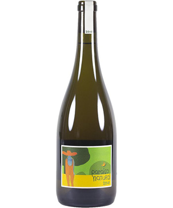 Paraiso Natural Loureiro 2022 is one of the best wines for summer, according to wine pros. 
