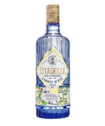 Citadelle Jardin d'Été Gin is one of the best gins for mixing classic cocktails, according to bartenders. 