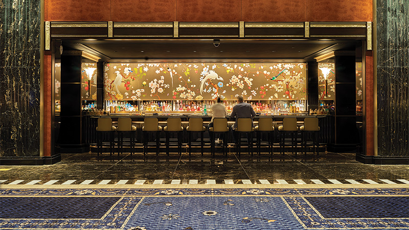 Peacock Alley is one of the most iconic hotel bars in NYC.