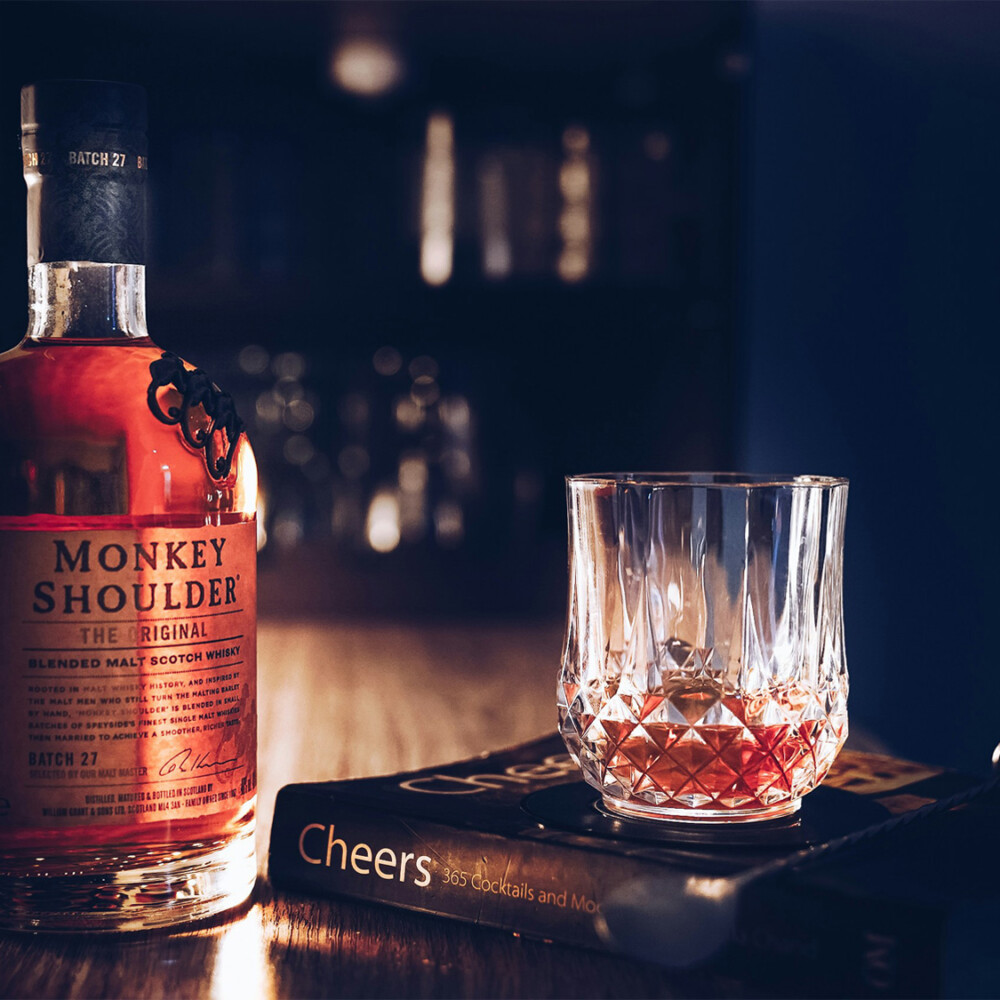 未開栓　貴重　The  Household Scotch Whisky The Royal Household Scotch Whisky - 评分与参考- Whiskybase