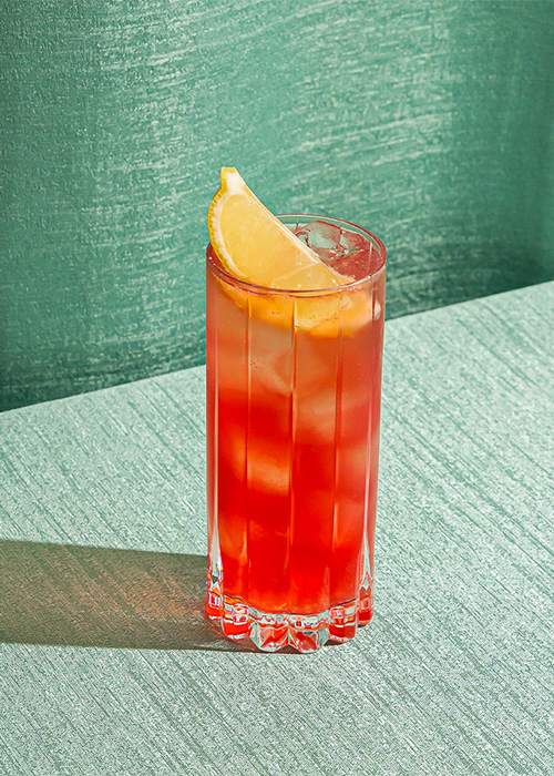 The Sloe Gin Fizz is one of the most underrated summer cocktails, according to bartenders. 