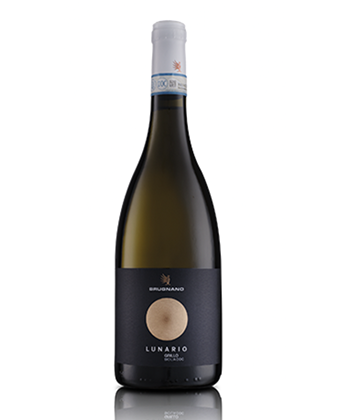 Brugnano Sicilia Grillo ‘Lunario’ 2024 is one of the best Grillos from Sicily. 