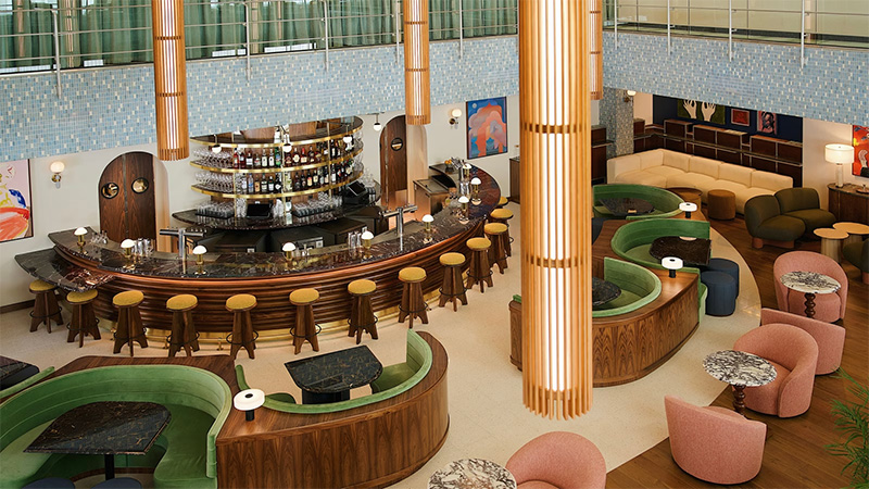 For travelers who appreciate fine things, the bar hotel goes further than the hotel bar, wrapping itself around the concept and expanding it, like the Municipal Grand in Savannah, Ga. 