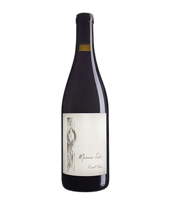 Minus Tide Manchester Ridge Vineyard Pinot Noir 2022 is one of the best bang for buck Pinot Noirs, according to sommeliers. 