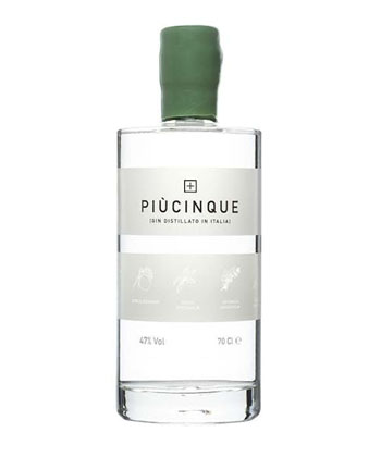PiùCinque Gin is one of the best spirits under $50 to gift this holiday. 