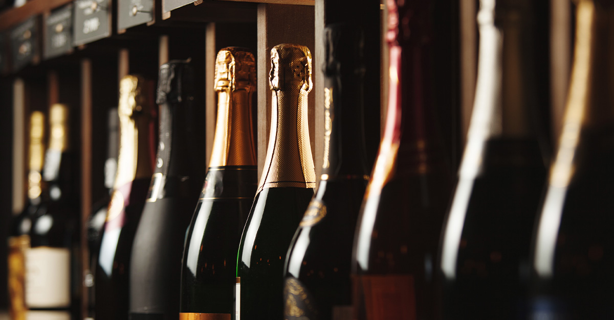 超希少) The keys to the wines of Champagne A review of Christie's