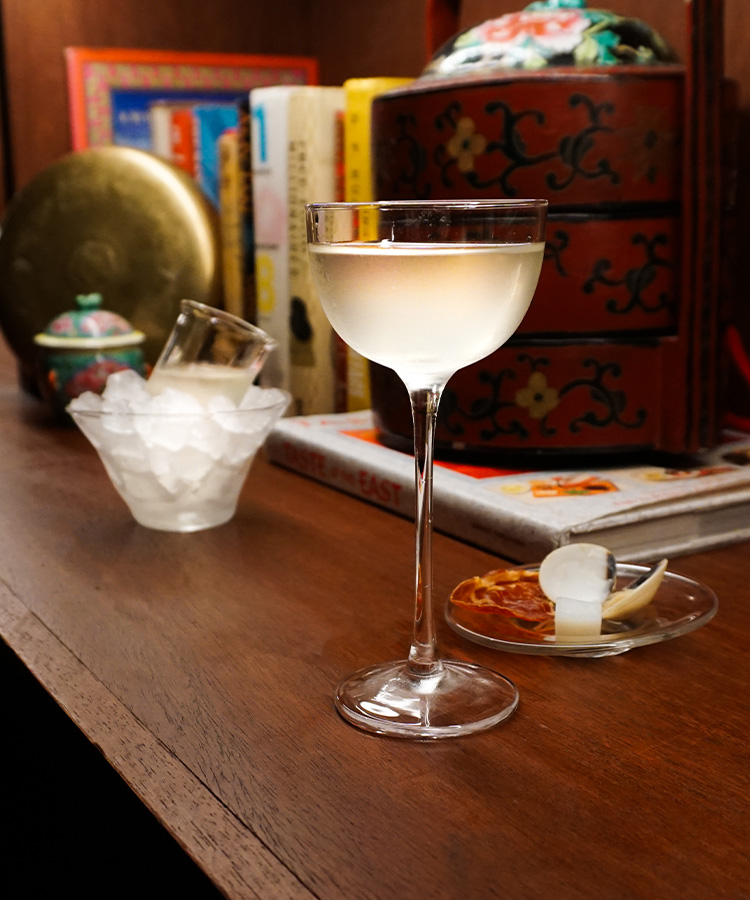 This Clam Chowder-Inspired Martini Brings Soup Season to the Bar