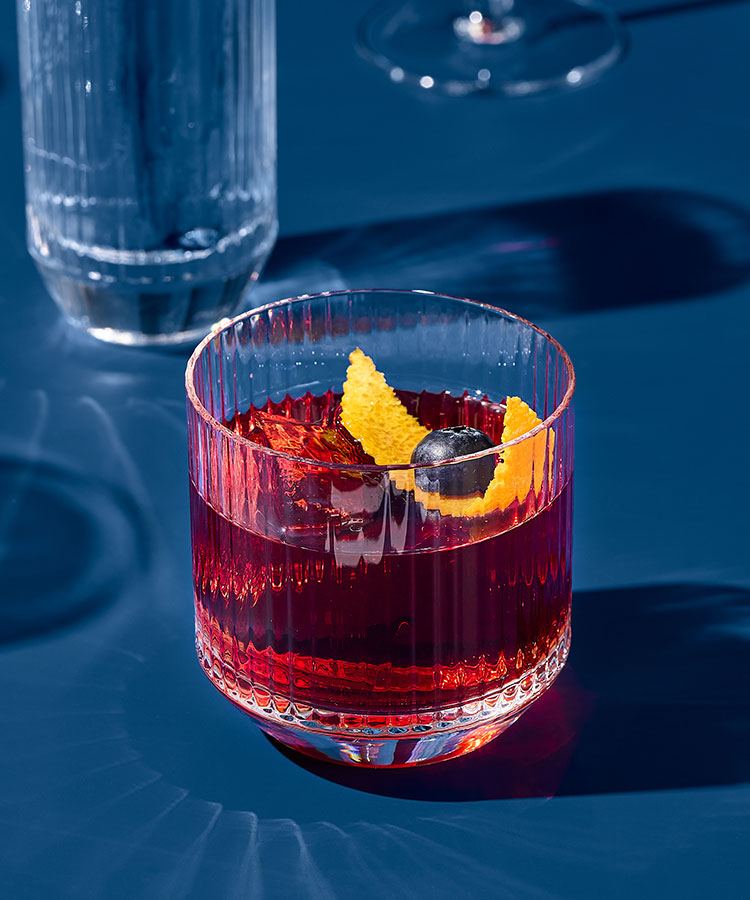 9 Bartenders Share Their Favorite 3-Minute Cocktails to Make at Home