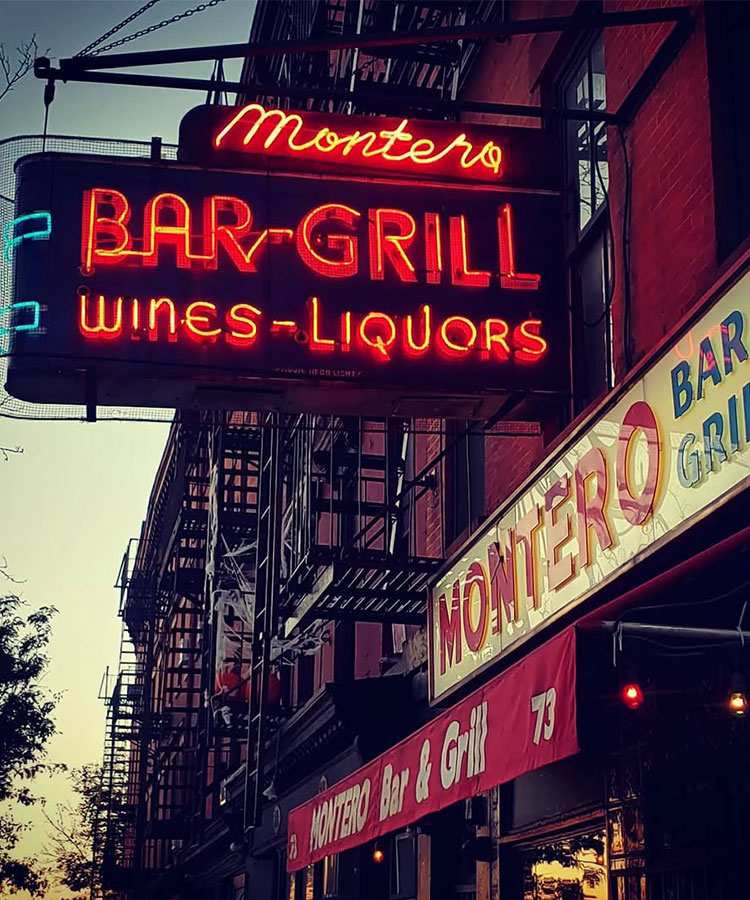 20 of the Best Dive Bars in New York City