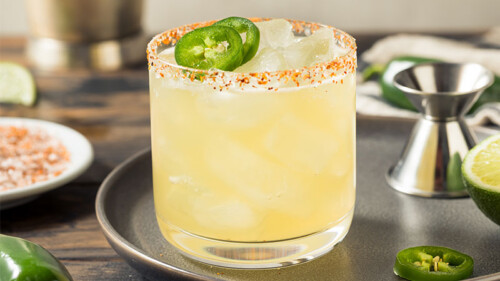 6 of the Best Methods for Making Spicy Cocktails, According to Bartenders