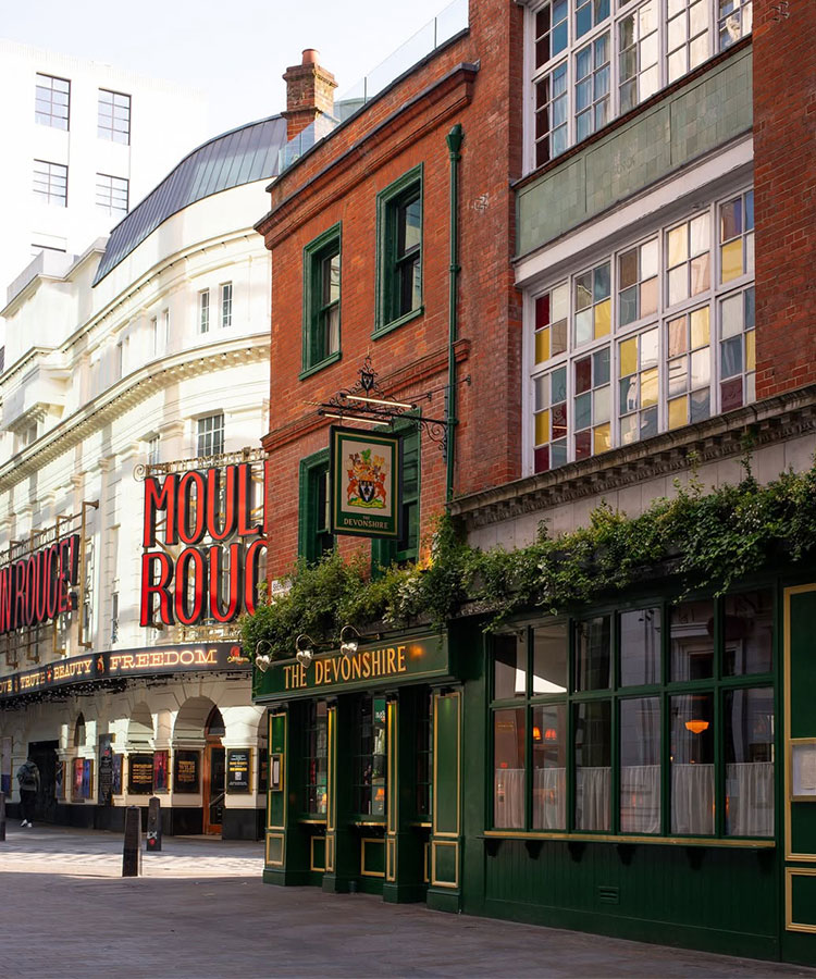 This London Pub Reportedly Sells the Most Guinness in the World