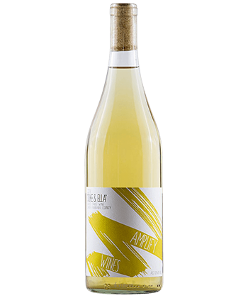 Amplify Wines Duke and Ella 2023 is a white wine that offers the best bang for your buck, according to sommeliers.