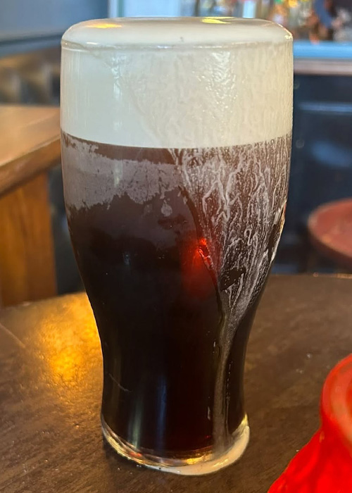 This is one of the worst Guinness pints we've ever seen.
