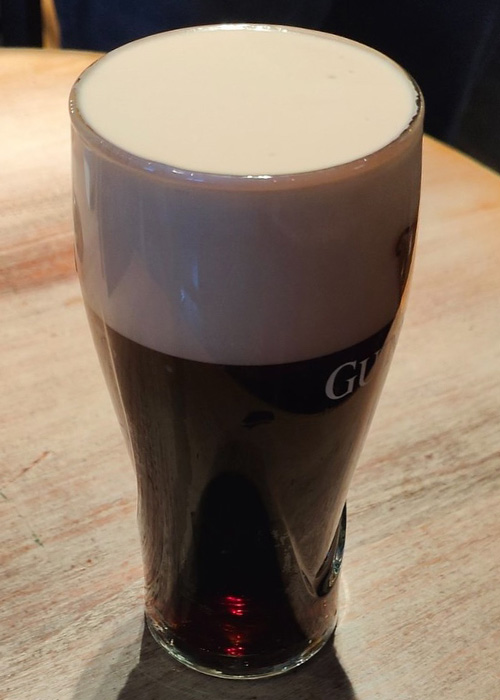 This is one of the worst Guinness pints we've ever seen.