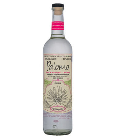 Palomo Destilado con Mole