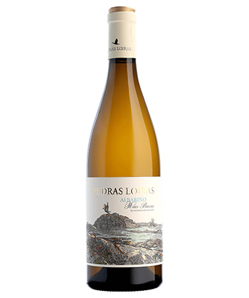 Pedras Loiras Albariño 2024 is one of the best Albarinos from Spain's Rias Baixas.