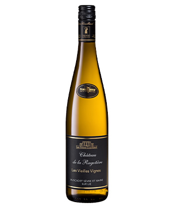 Château de la Ragotière Muscadet Sèvre et Maine ‘Les Vieilles Vignes’ 2024 is one of the best cru Muscadets from the Loire Valley.