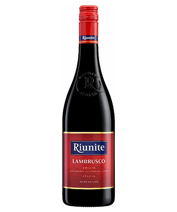 Lambrusco will be the wine of the summer, according to sommeliers.