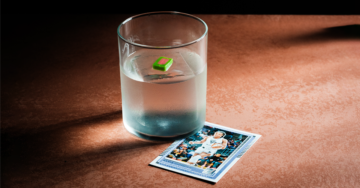 At Golden Rule in San Francisco, a White Negroni Gets the 'Hubba Bubba' Treatment
