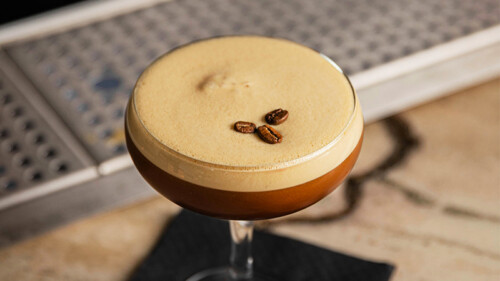 Why Your Espresso Martini Never Has Enough Foam (And How to Fix It)