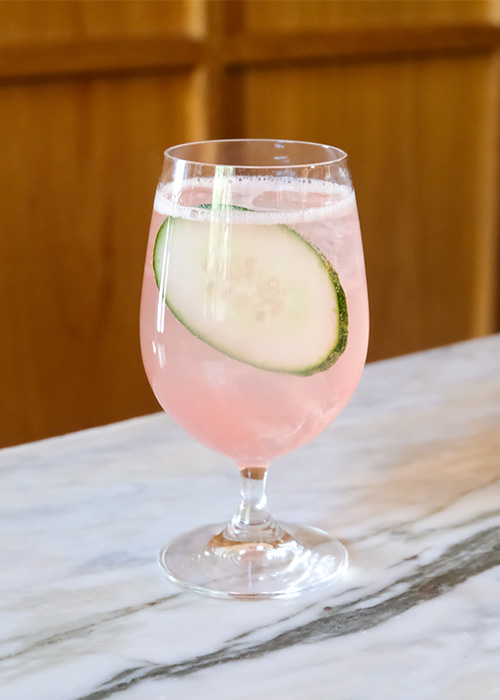 The 40 Love Spritz is one of the best Honey Deuce riffs to try in NYC this US Open season.