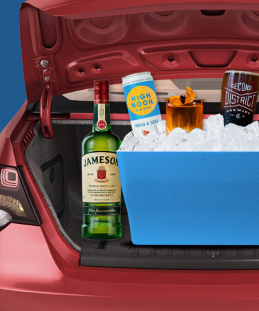 We Asked 15 Bartenders: What’s Your Go-To Tailgating Drink?