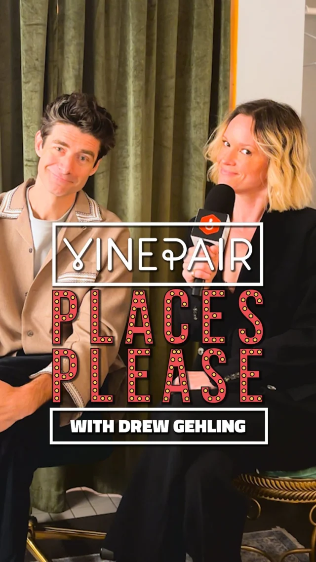 Introducing Places Please, where actor and sommelier Libby Winters interviews Broadway stars about their favorite places to eat and drink in NYC. We chatted with Drew Gehling about where he goes for pizza, his favorite bar in the city, and more!