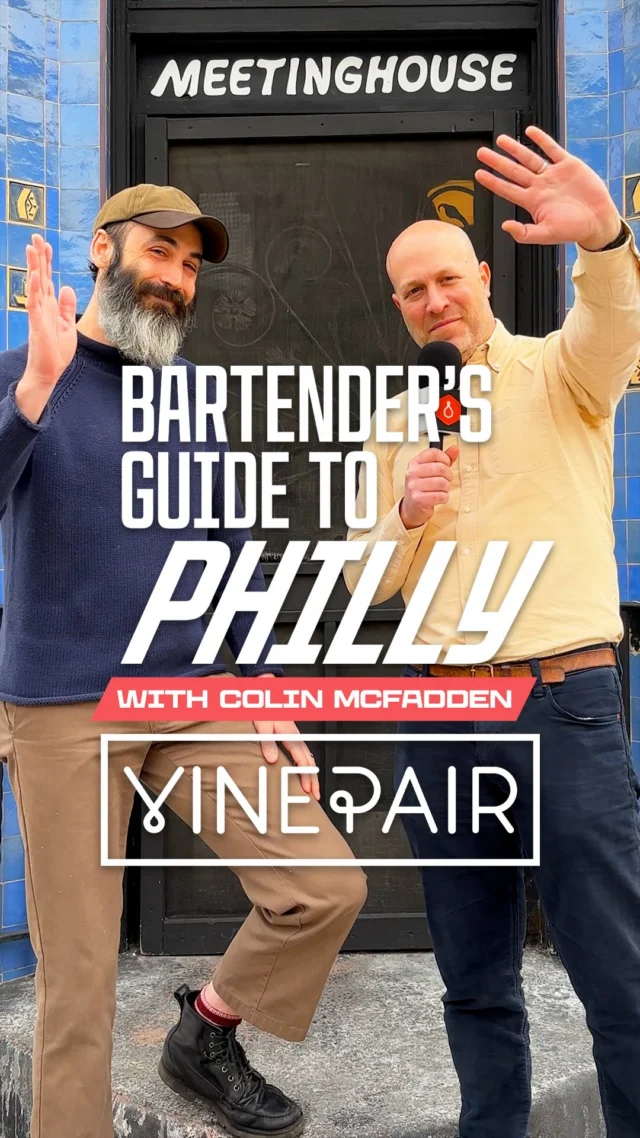 Do we love Colin McFadden from @meetinghousebeer because of his taproom recommendations? Yes. But it could also be the perfectly poured pints of Guinness that won us over... or maybe it was just his effortless charm? Hard to say, but we are officially fans. Happy drinking Philly! 🦅🍺