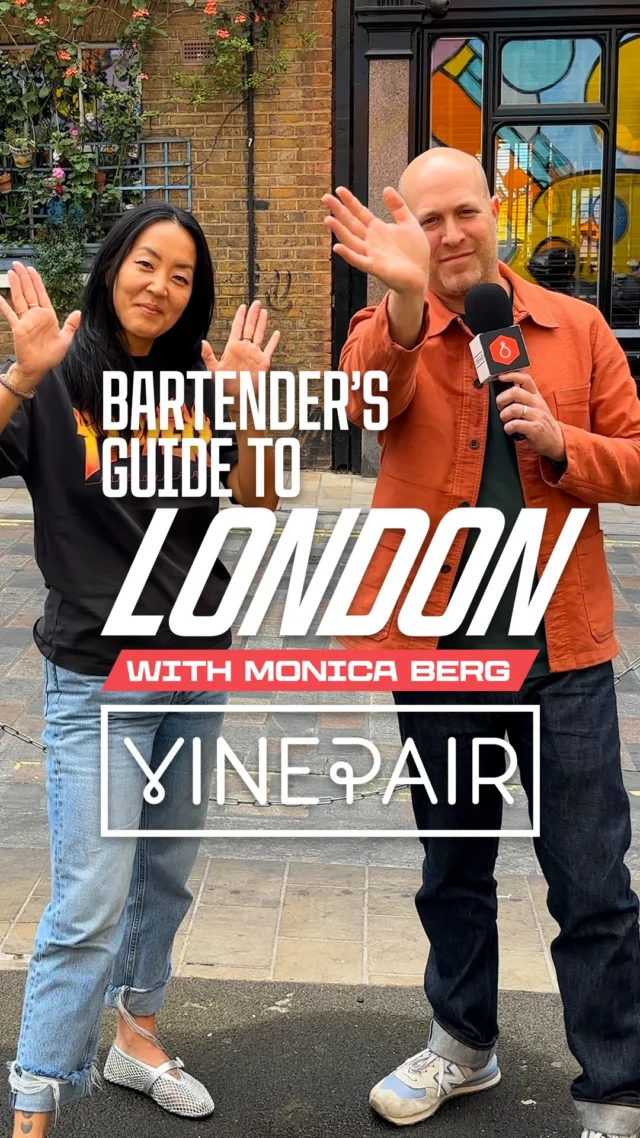 Where does a world-renowned bartender eat and drink in London? From the best Martini to the must-try London restaurants, Monica Berg (@monicasuh) from Tayēr + Elementary and Muyu Liqueurs (@muyu_liqueurs) is here to give you all her best recommendations. Unfortunately, Tayēr + Elementary is temporarily closed, but be sure to follow them at @tayer_elementary for updates on where to find Monica and her incredible team next. We can’t wait to join them again when they reopen. 🍸